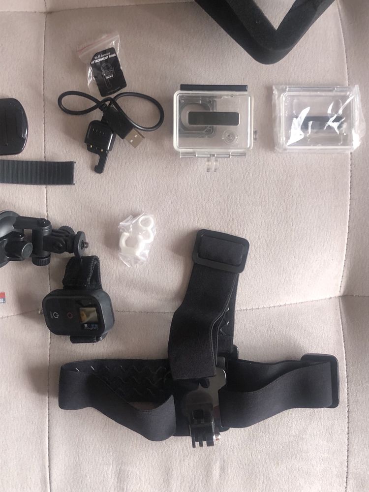 Gopro Hero 3+ black edition com acessórios.