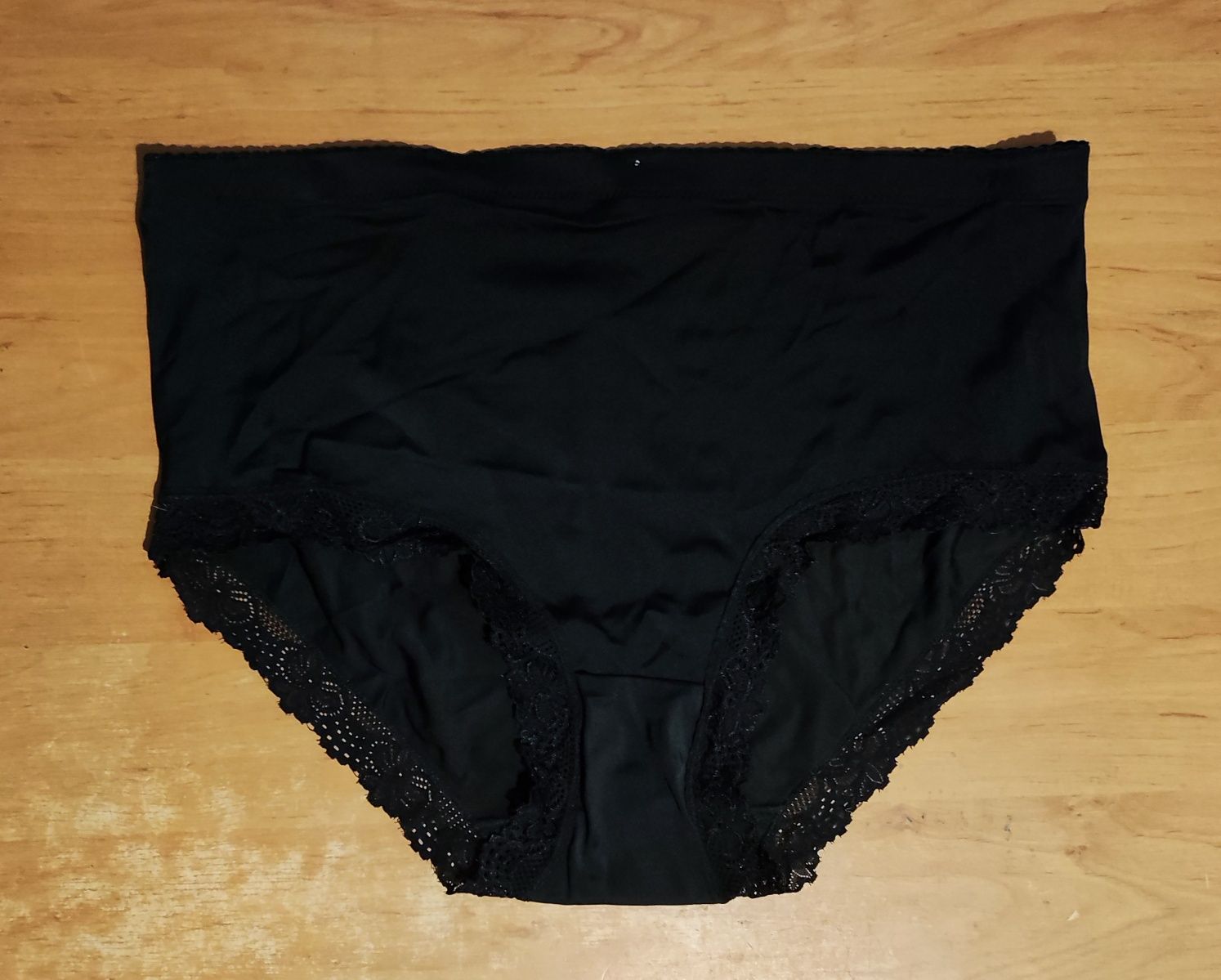 Продам женские трусы-40,44,46,48,50,52,56 рров