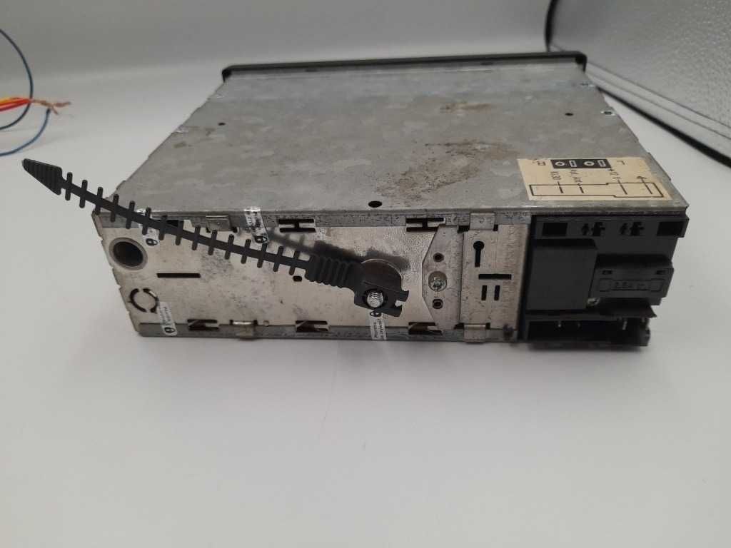 Zabytkowe radio BMW BAVARIA e21 e24 e28 e30 e32 z Bluetooth mp3