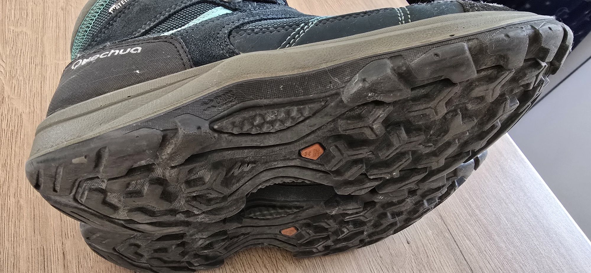 Buty górskie QUECHUA
