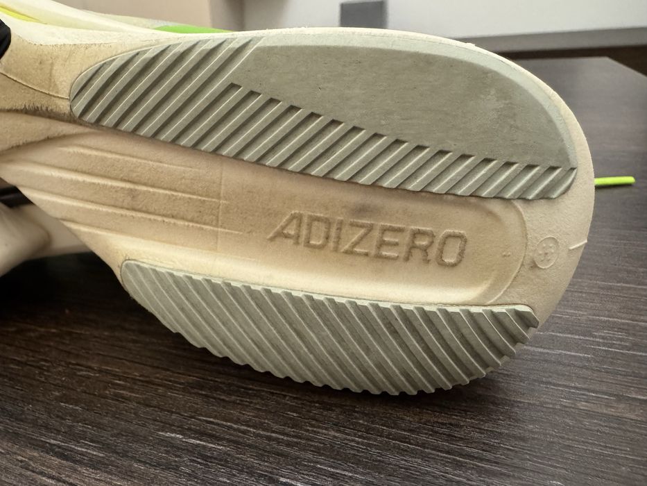 Бігові кросівки Adidas adizero Prime X