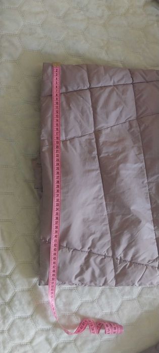 Стильний зимовий пуховик