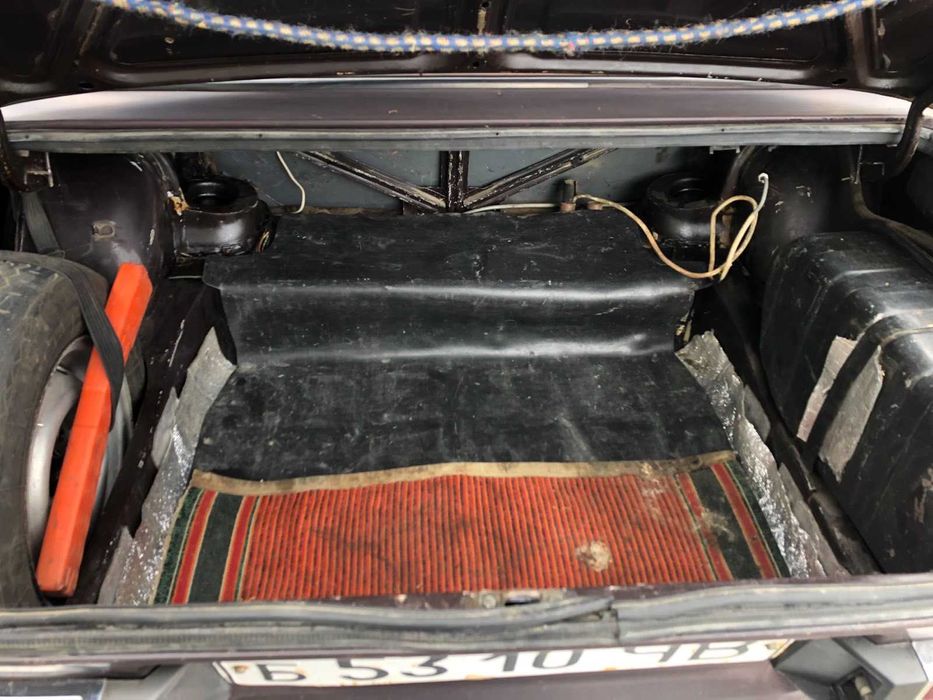 Продам Ваз 2106 в оригіналі, в рідній фарбі.