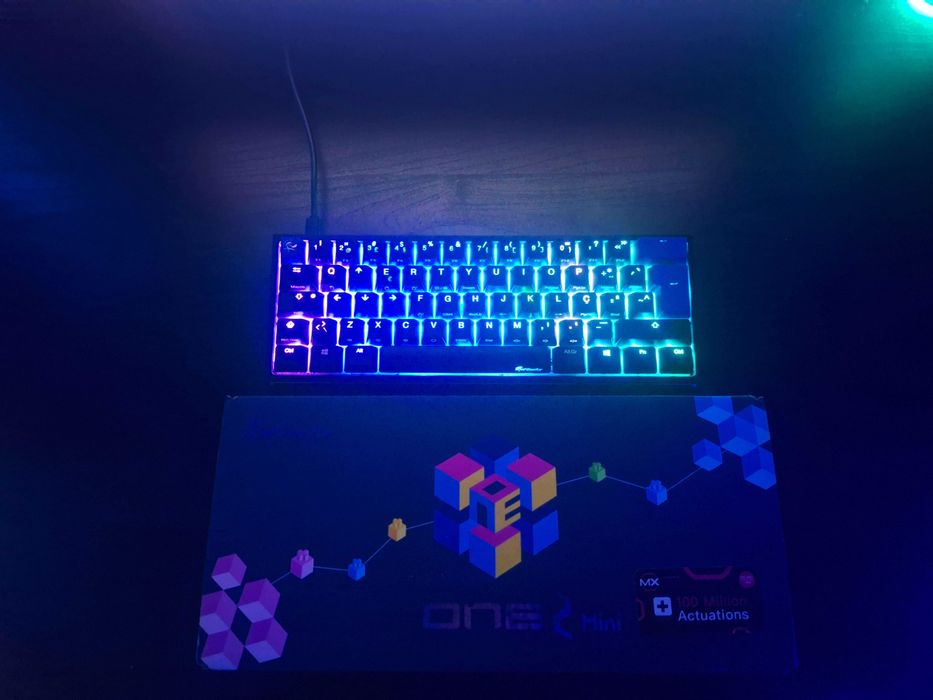 Teclado ducky one 2 mini