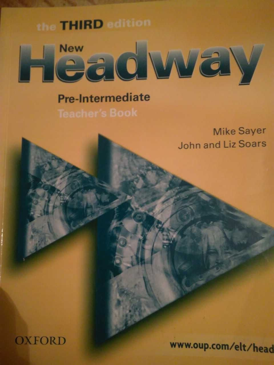 Headway Teacher's Book Elementary / Pre-Intermediate and Intermediate