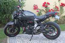 Yamaha MT-07 c/Akrapovic