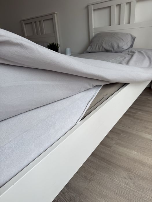 Camas indivuais Ikea ( valor para 2uni)