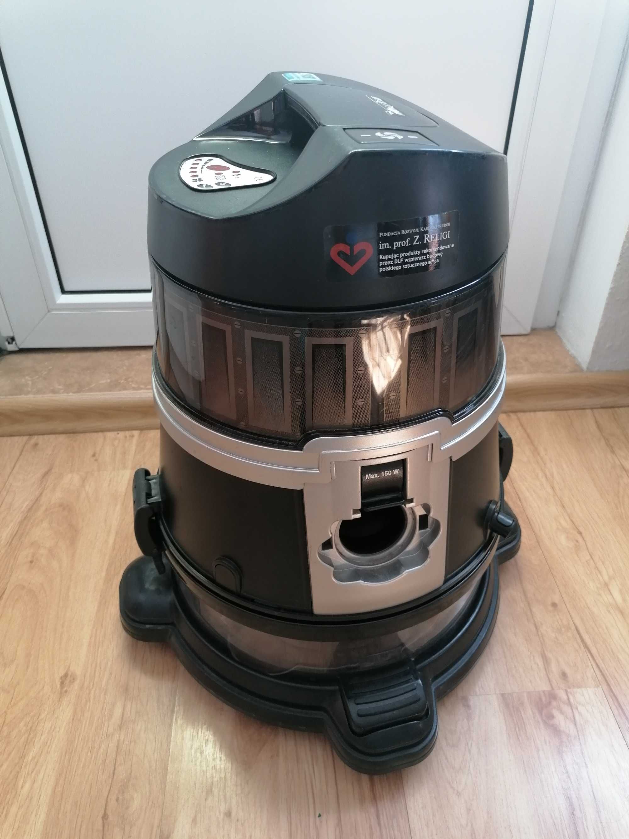 Odkurzacz piorący Roboclean Aura 114F