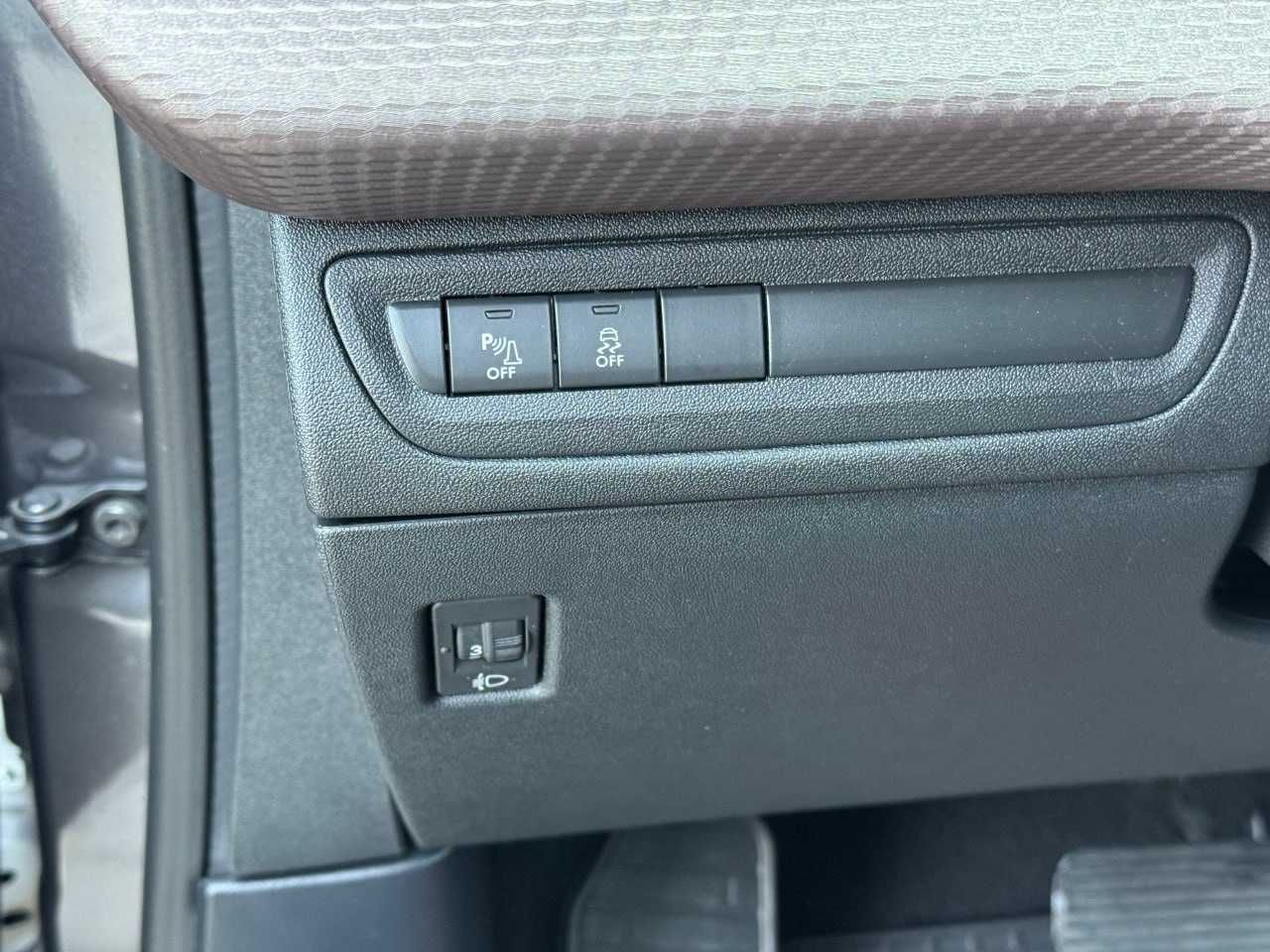 Продам  Peugeot 2008 2016. Можна в розстрочку, під викуп.