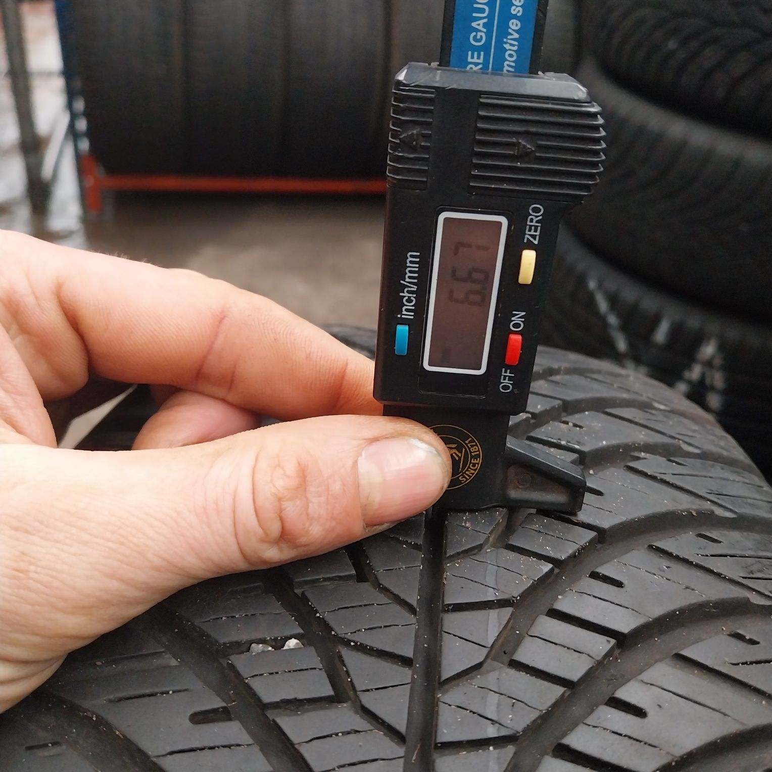 Opony Całoroczne Yokohama 205/60R16 96V