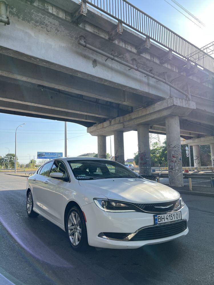 Chrysler 200 2,4 газ бензин
