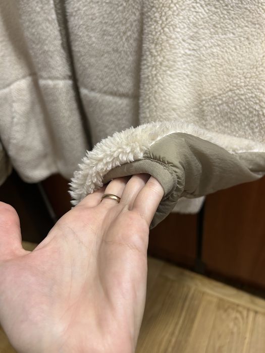 Плюшева куртка Puma жіноча