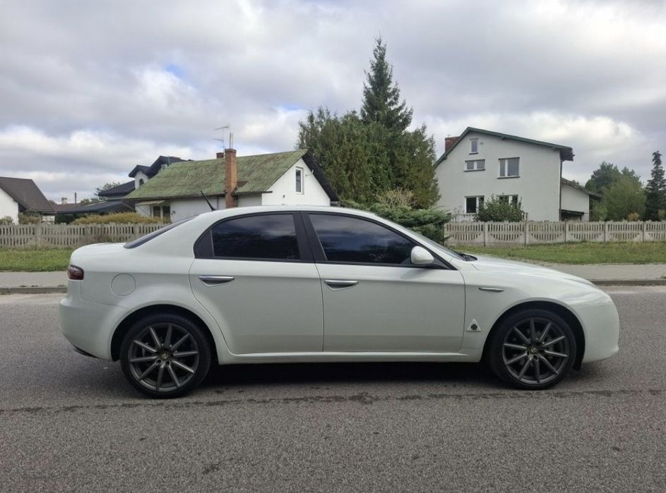 Alfa Romeo 159 polift 2010r 1.9 jtdm