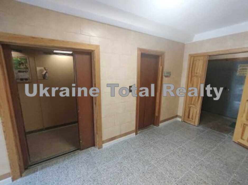 ПОЗНЯКИ ОСОКОРКИ! 2 кімнатна квартира! 2хв до метро! Срібнокільська 4