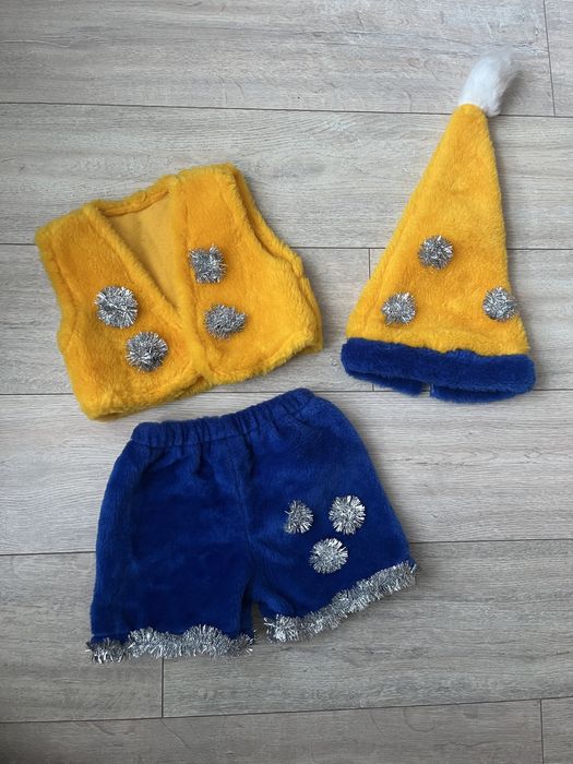 Новорічний карнавальний костюм гнома, гноміка