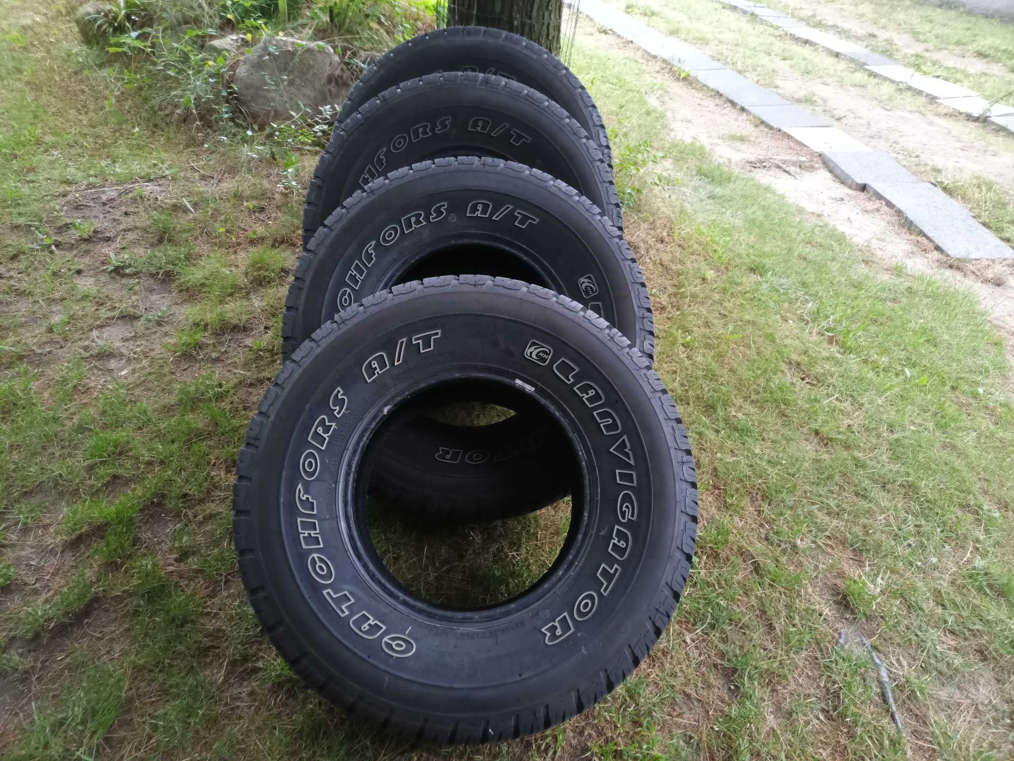 Opony 31x10.5r15 Lanvigator Catchfors A/T 4x4