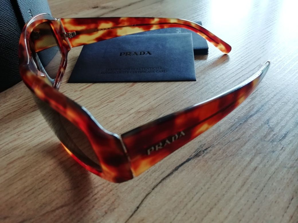 PRADA okulary przeciwsłoneczne