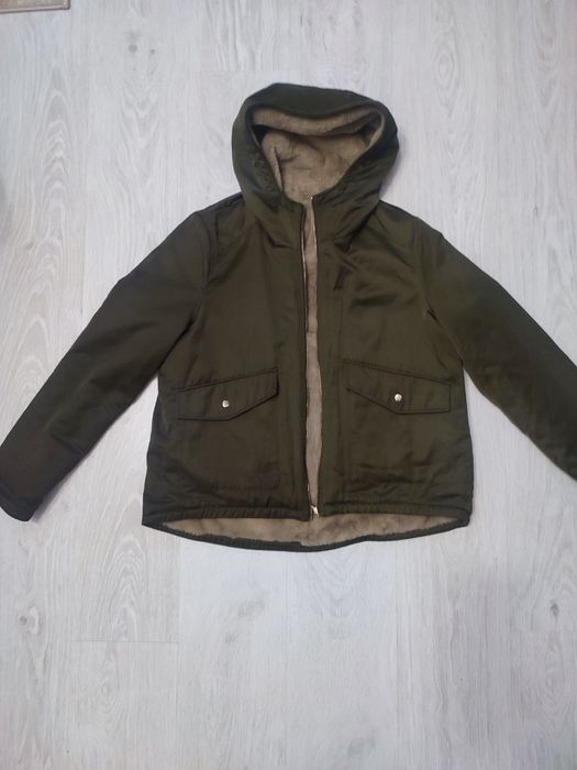 Бомбезна двохстороння куртка 
Стан як нова