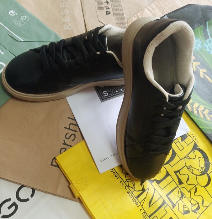 Продам кроссовки, размер 41