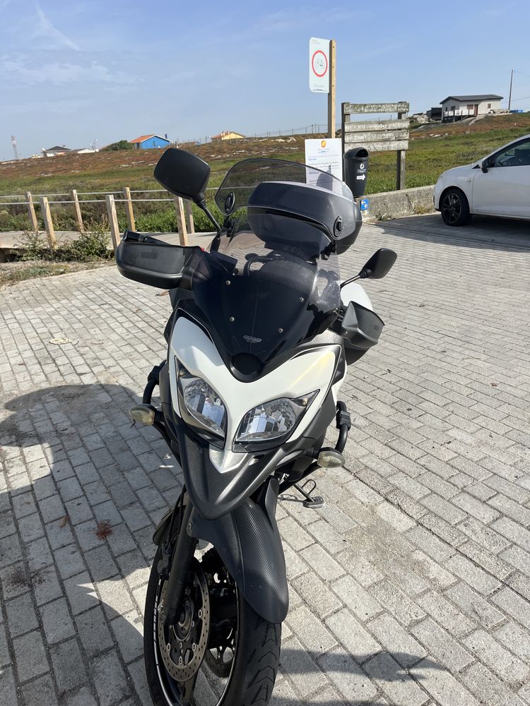 Suzuki V strom 650 com ABS