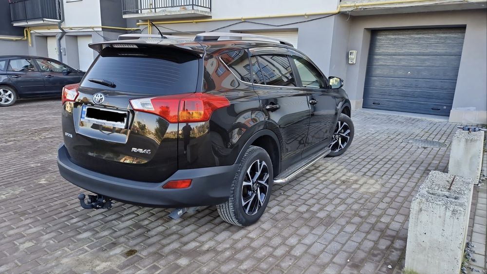 Toyota RAV4 2015