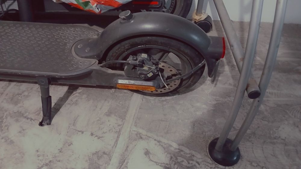 2 trotinetes xiaomi