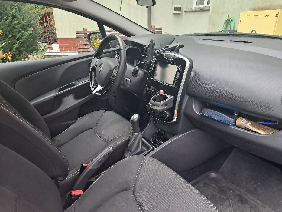 Sprzedam Renault Clio IV 2016 rok