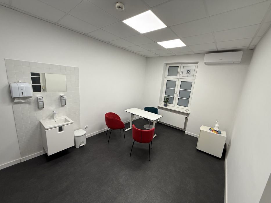 Gabinet lekarski na dni