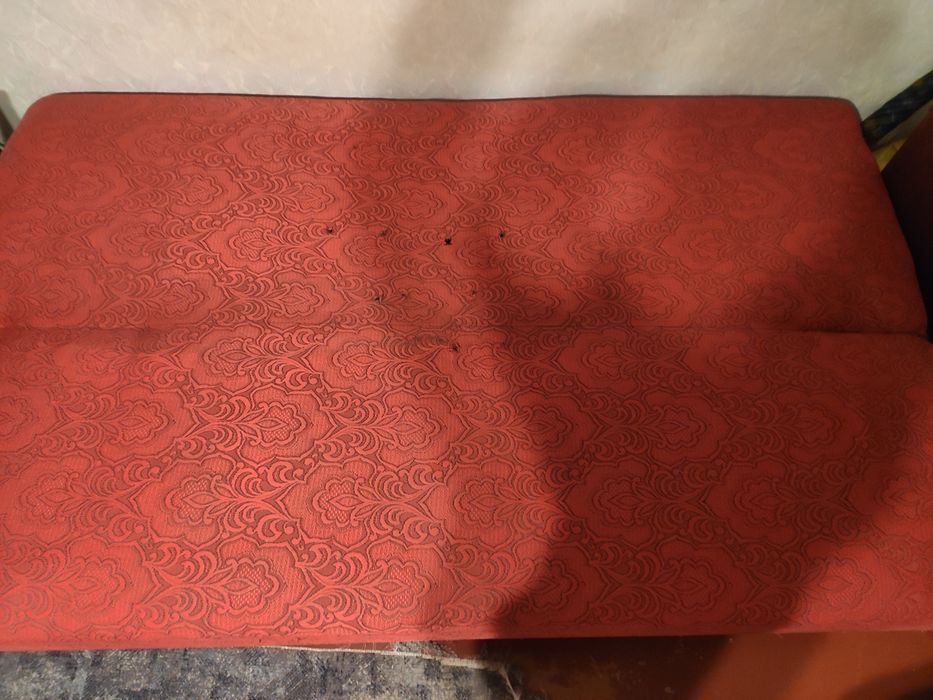 Диван безкоштовно