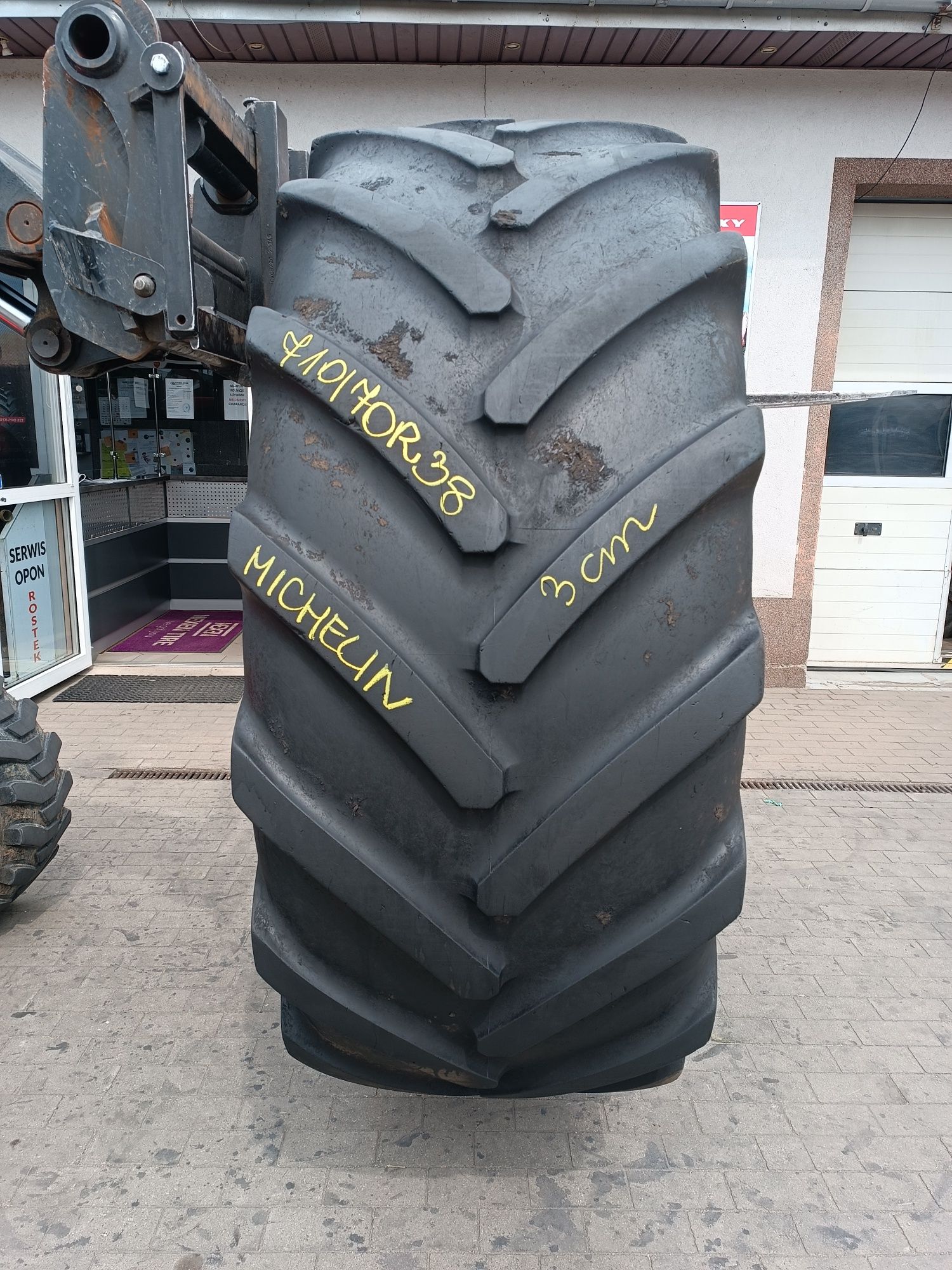 710/70R38 Michelin MachXBib