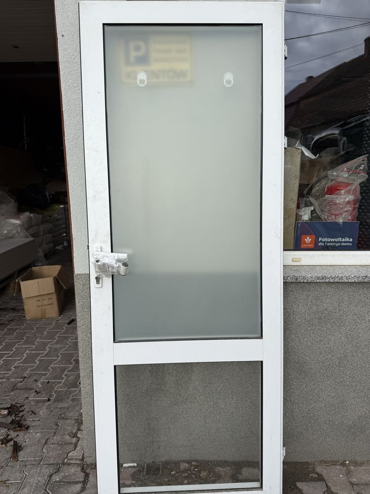 Drzwi PCV 80x200