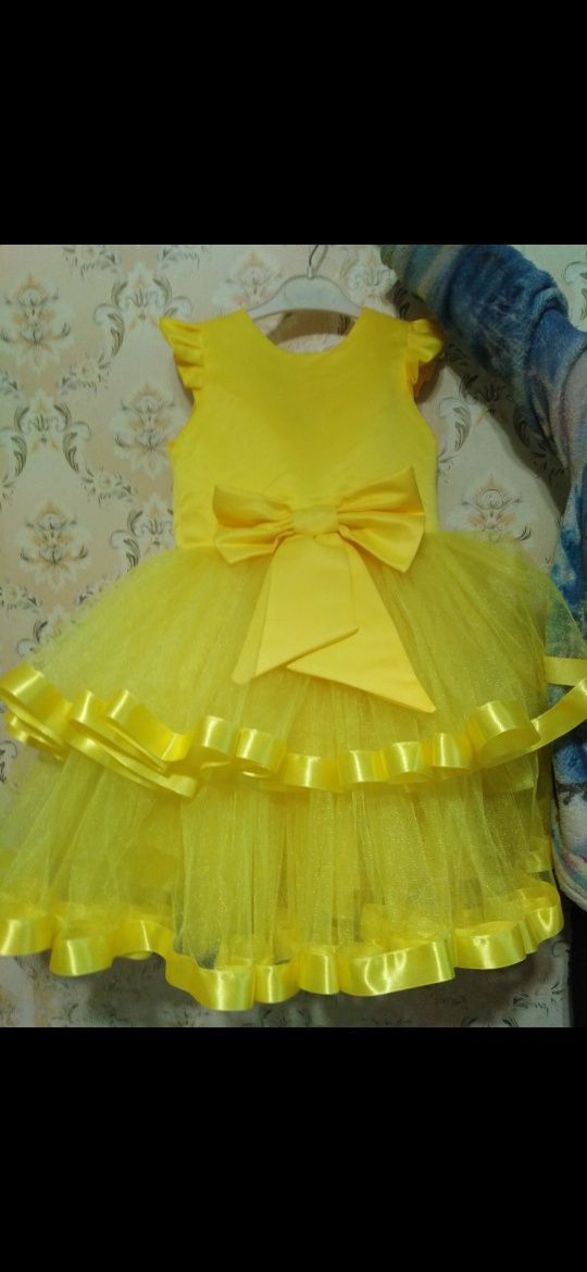 Новое платье Darling на  5-7 лет