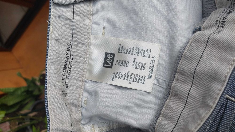 spodnie chino Lee w prążek chinosy marynarskie navy W28 L31