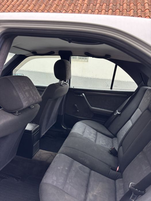 Mercedes C220 w202