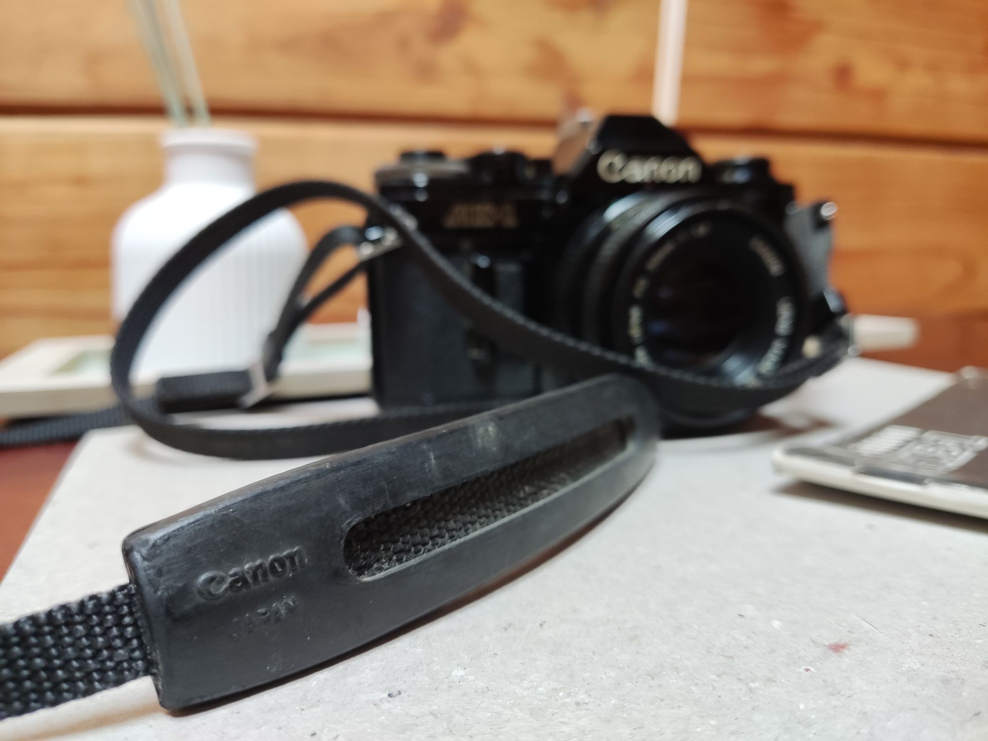 Canon Ae1 preta analógica com lente FD 50mm