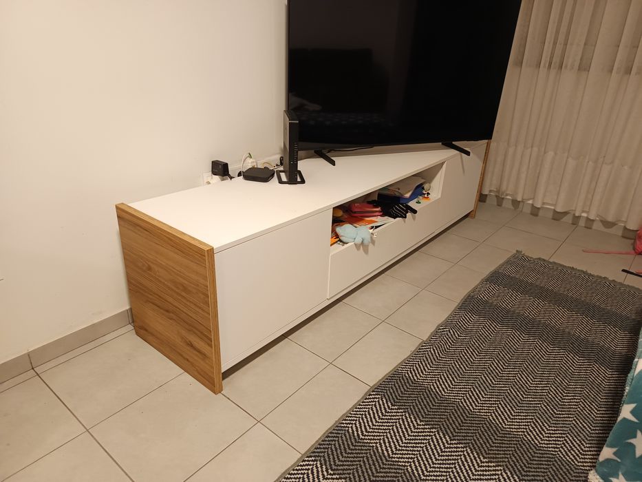 Móvel TV de sala JOM