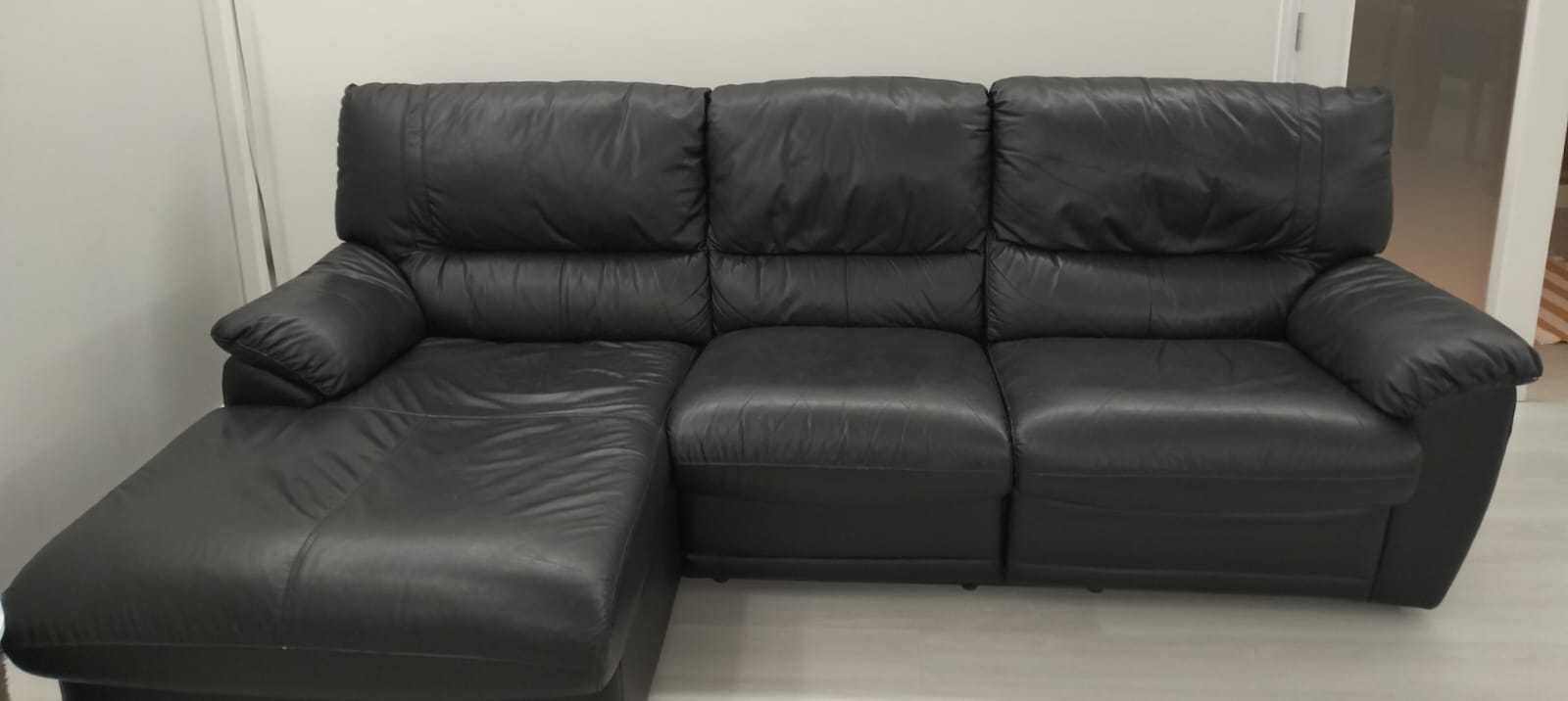Sofá com chaise long