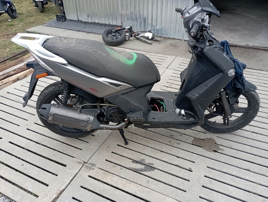 Kymco Agility city 125 silnik,plastiki,lampy,licznik,lagi,siedzenie