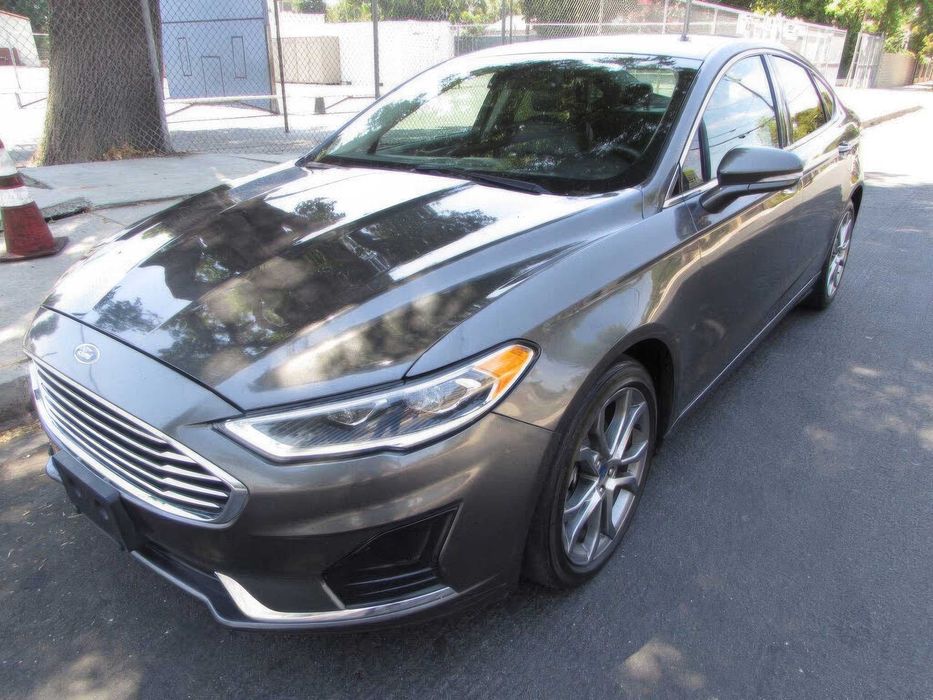 Ford Fusion SEL      2019