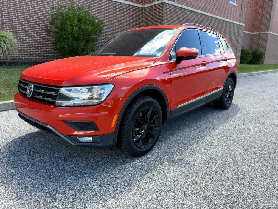 Volkswagen Tiguan      2018