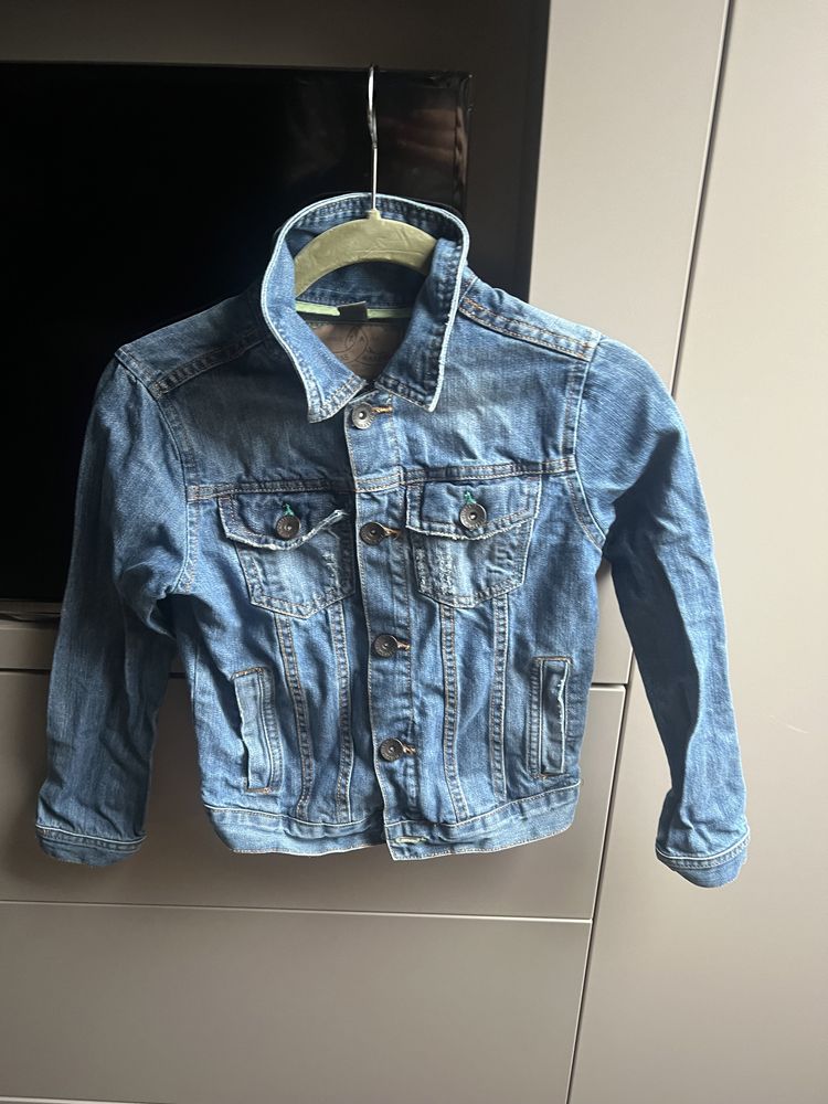 Kurteczka jeansowa marki Zara rozmiar 128 cm