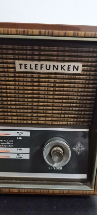 Vendo radio antigo Telefunken