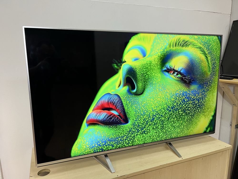 Panasonic 50 діагональ  4K Smart TV 100 Гц | HDR ,ПРЕМІУМ КЛАСУ