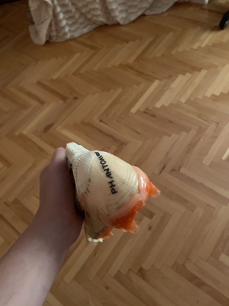 Оригінальні копочки Nike