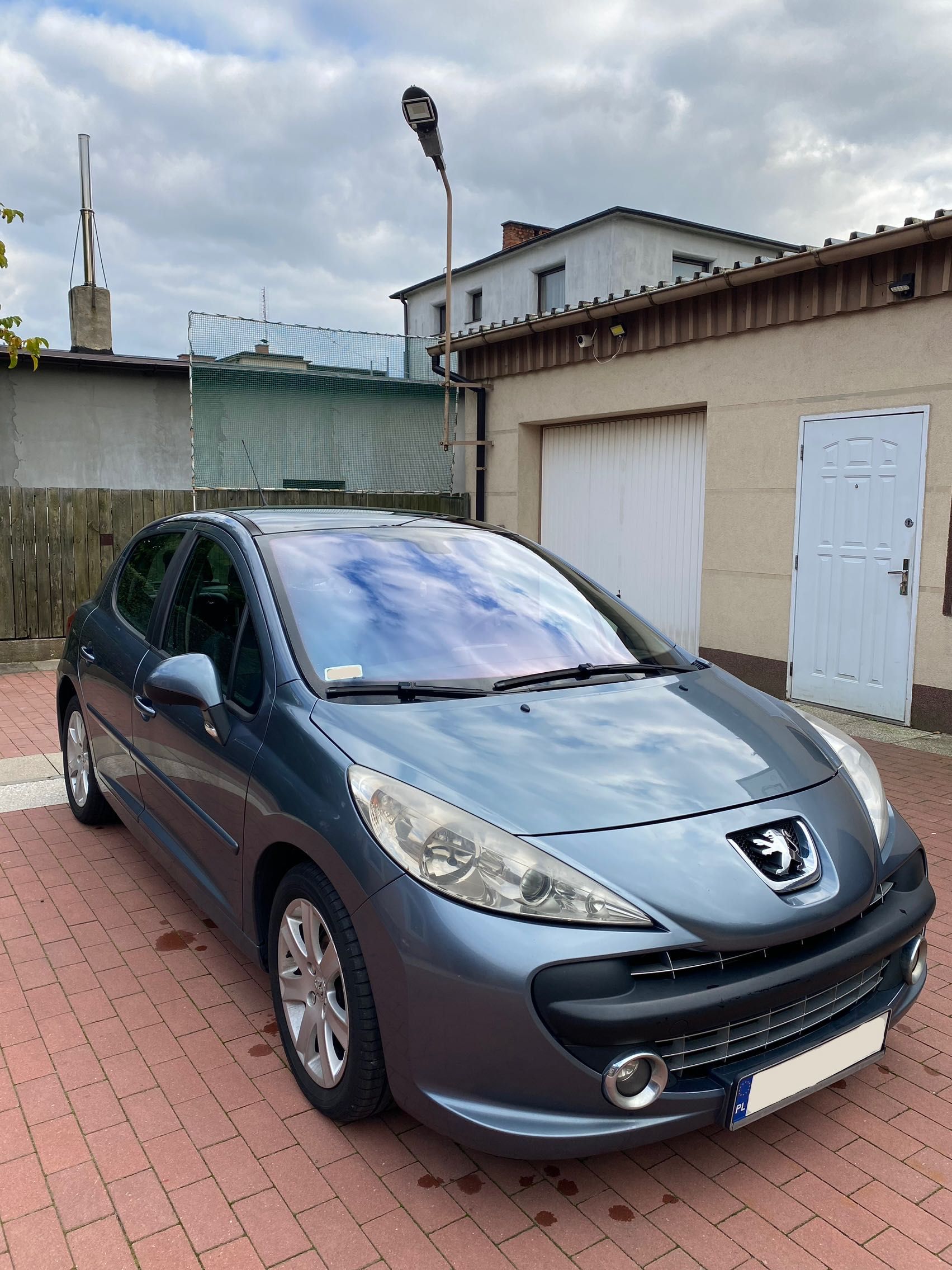 Peugeot 207 1.6 HDI Sporty STAN BDB!!!