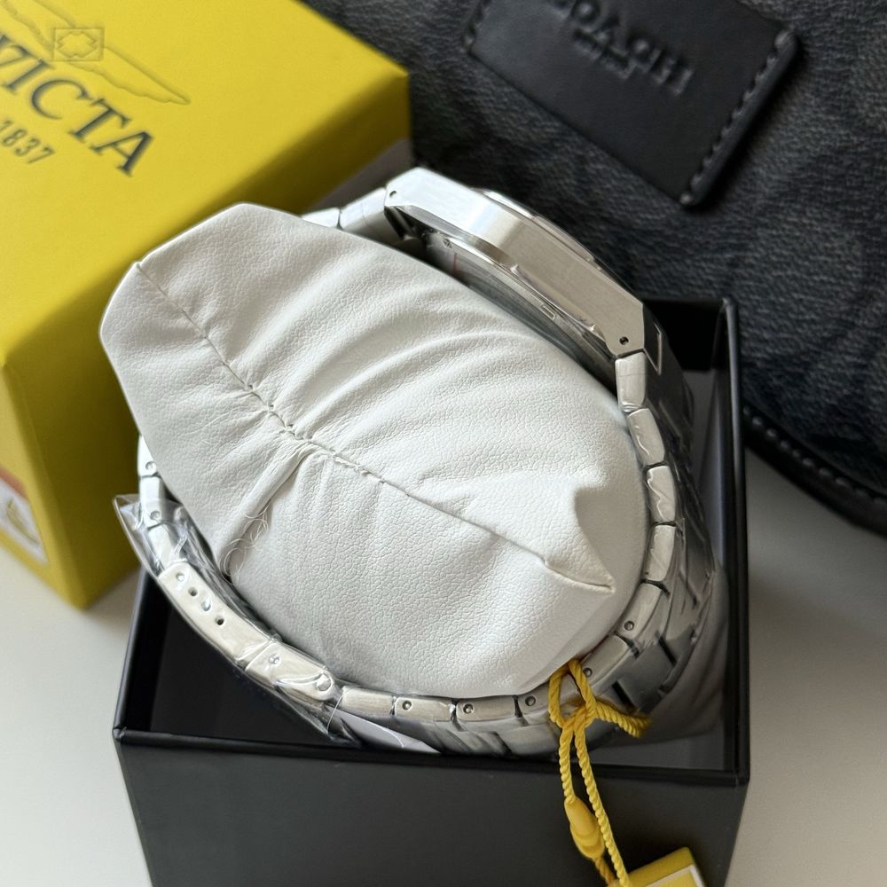 Годинник Invicta Speedway Zager Exclusive 48389 оригінал