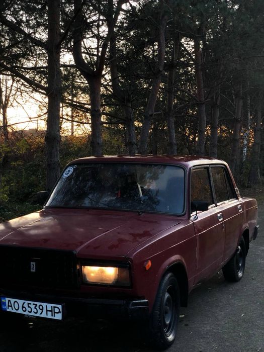 Продам ваз 2107