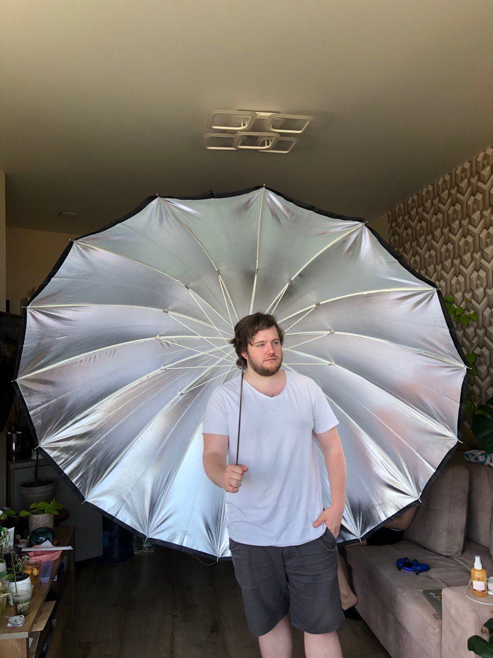 Flashpoint 16-Rib 86 Inch Parabolic Silver Umbrella -7 Feet 220см