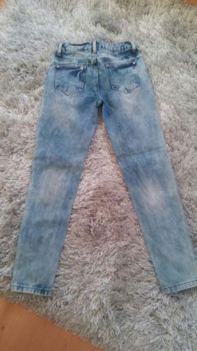 Spodnie jeansowe typu boyfriend 9-10