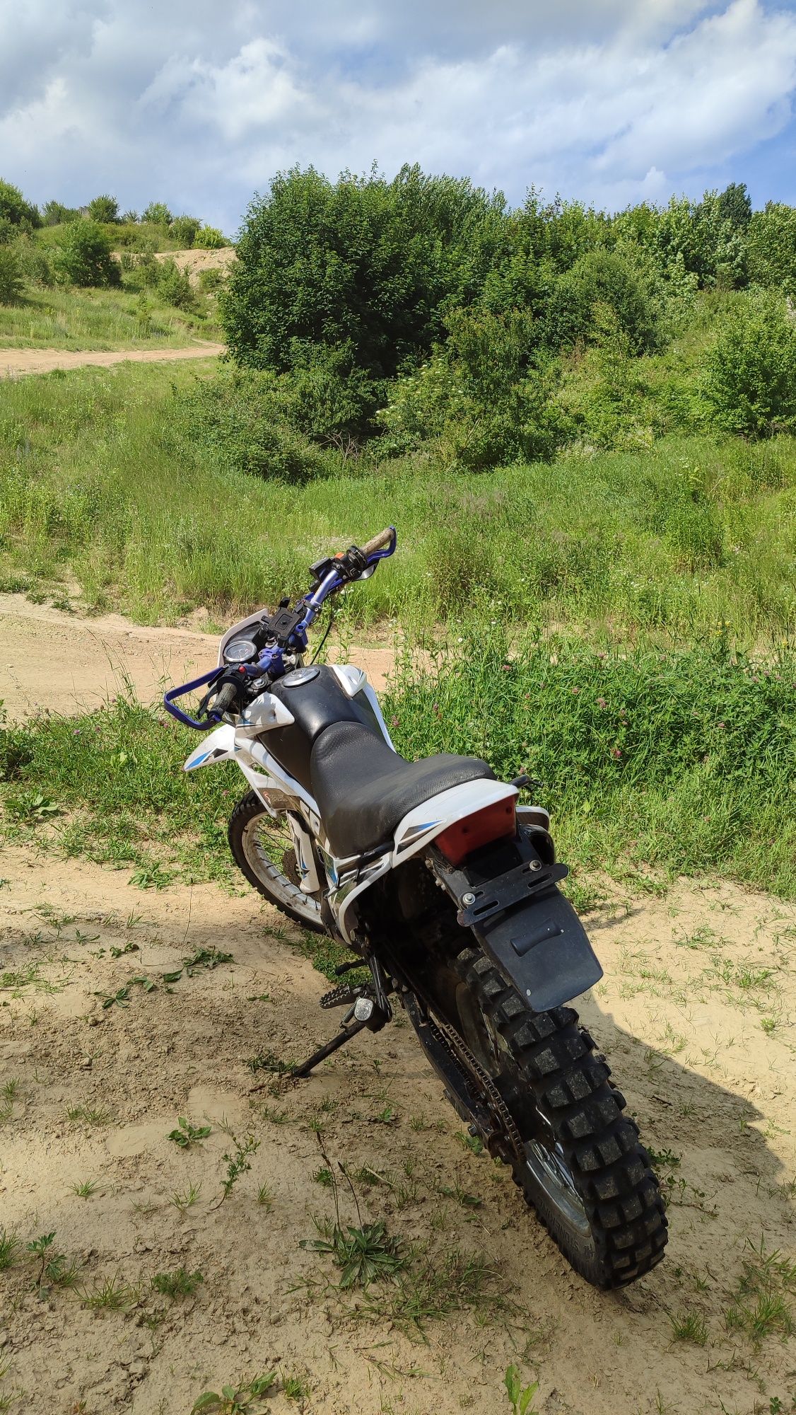 SPARK SP 250 D-1 Торг присутній